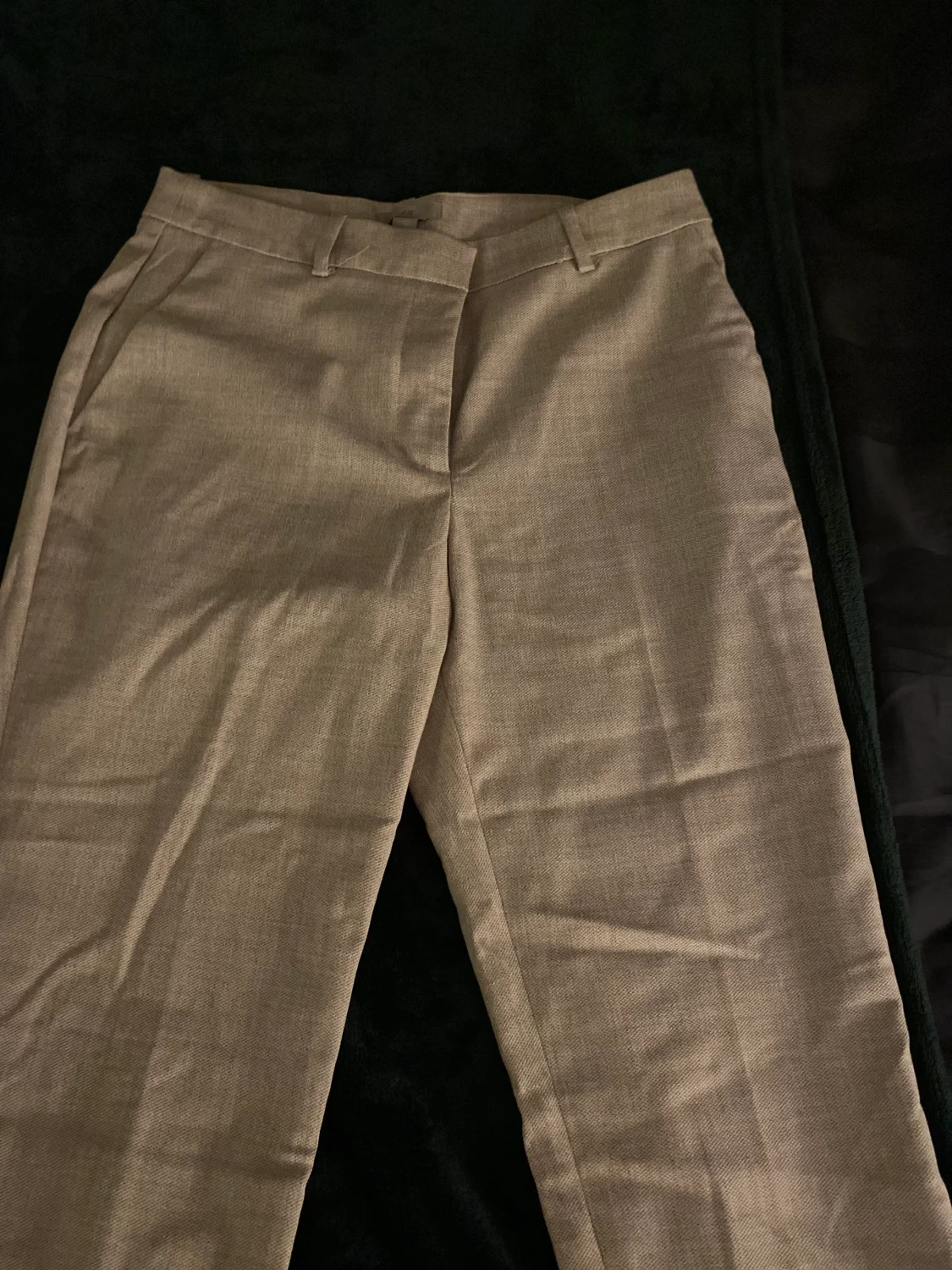 Beiga kostymbyxor  - 90