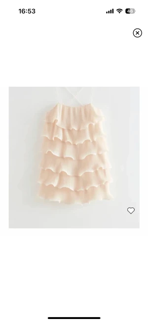 &other Stories klänning  - Så snygg klänning från &other Stories i storlek xs men passar även s❤️