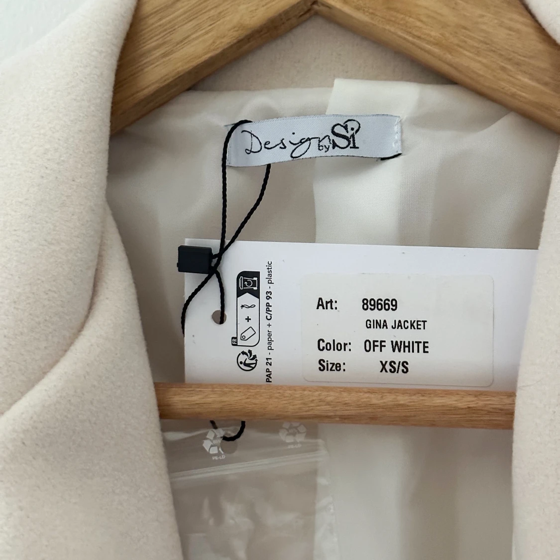 Design by Si jacka - 91