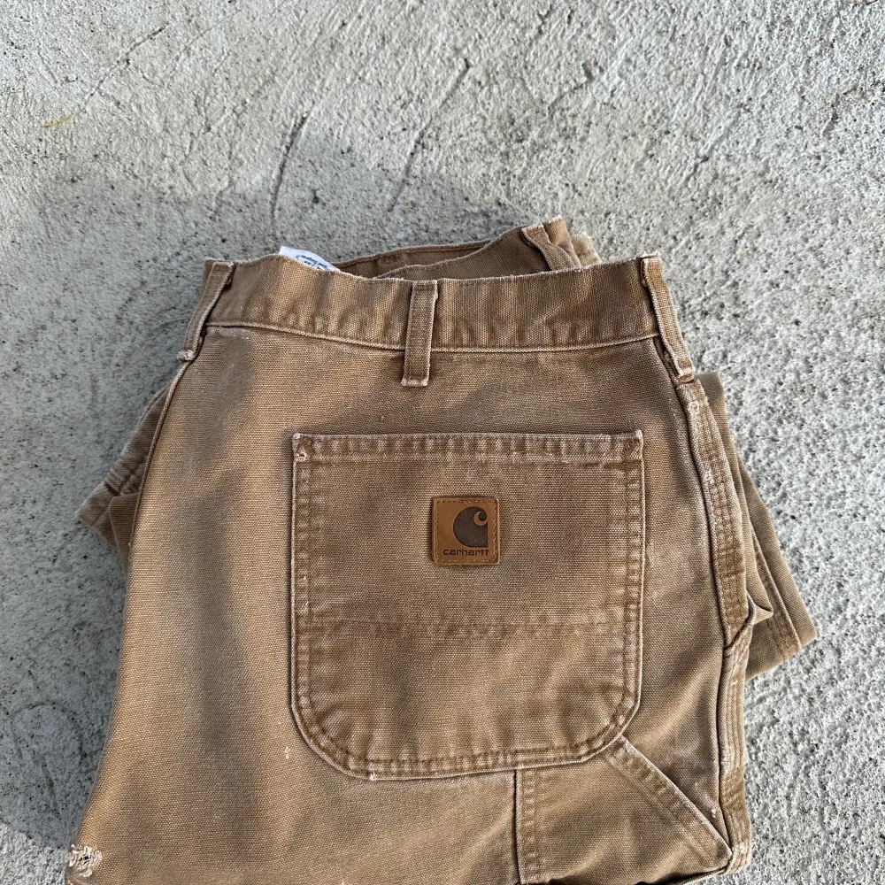 Vintage carhartt sjuk fin fade  Med vintage skick🟤 38x34. Jeans & Byxor.