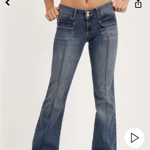Nelly jeans low waist - Säljer dessa as snygga nelly jeans, helt nya. Har inte kunnat använda pga att dem är lite små. Tryck på köp nu! Köpta för 699. 
