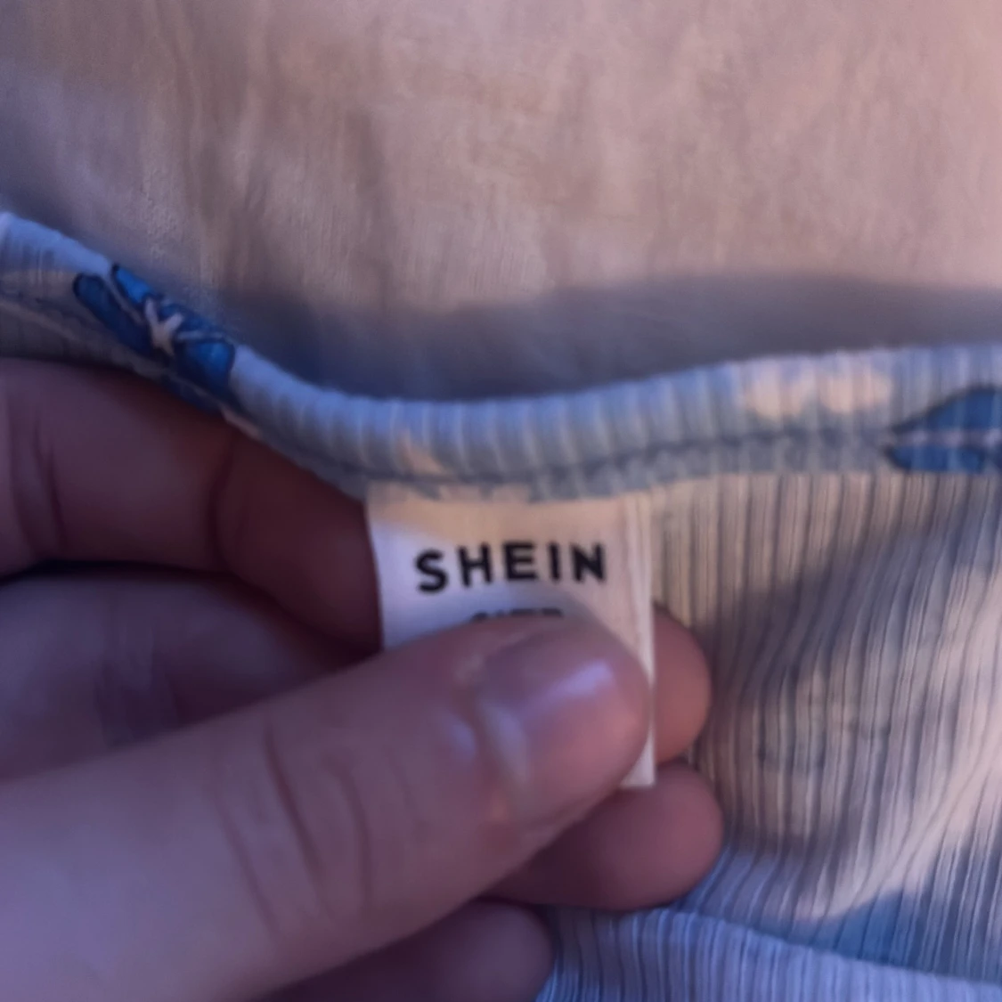 Halterneck gullig  - 90