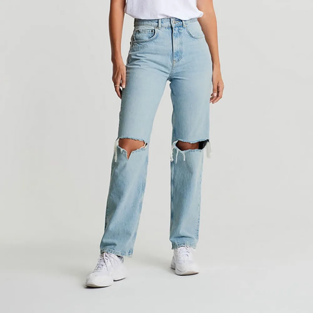 Gina Trickot 90s high waist jeans. Fina och populära jeans som tog slut snabbt. Köparen står för frakt.. Jeans & Byxor.