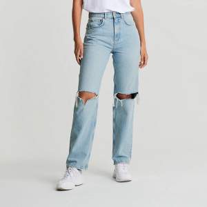 Gina Trickot 90s high waist jeans. Fina och populära jeans som tog slut snabbt. Köparen står för frakt.