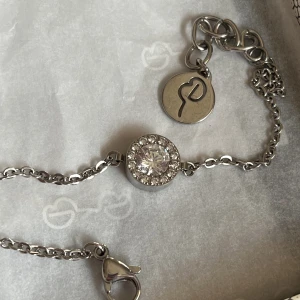 Armband - Armband från Edblad, säljs då den inte används längre :)