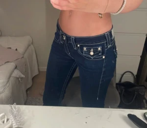 True religion jeans - Super fina jeans, storlek 28x32. Lägger ut igen pågrund av oseriös köpare💕pris kan diskuteras vid snabbt köp!