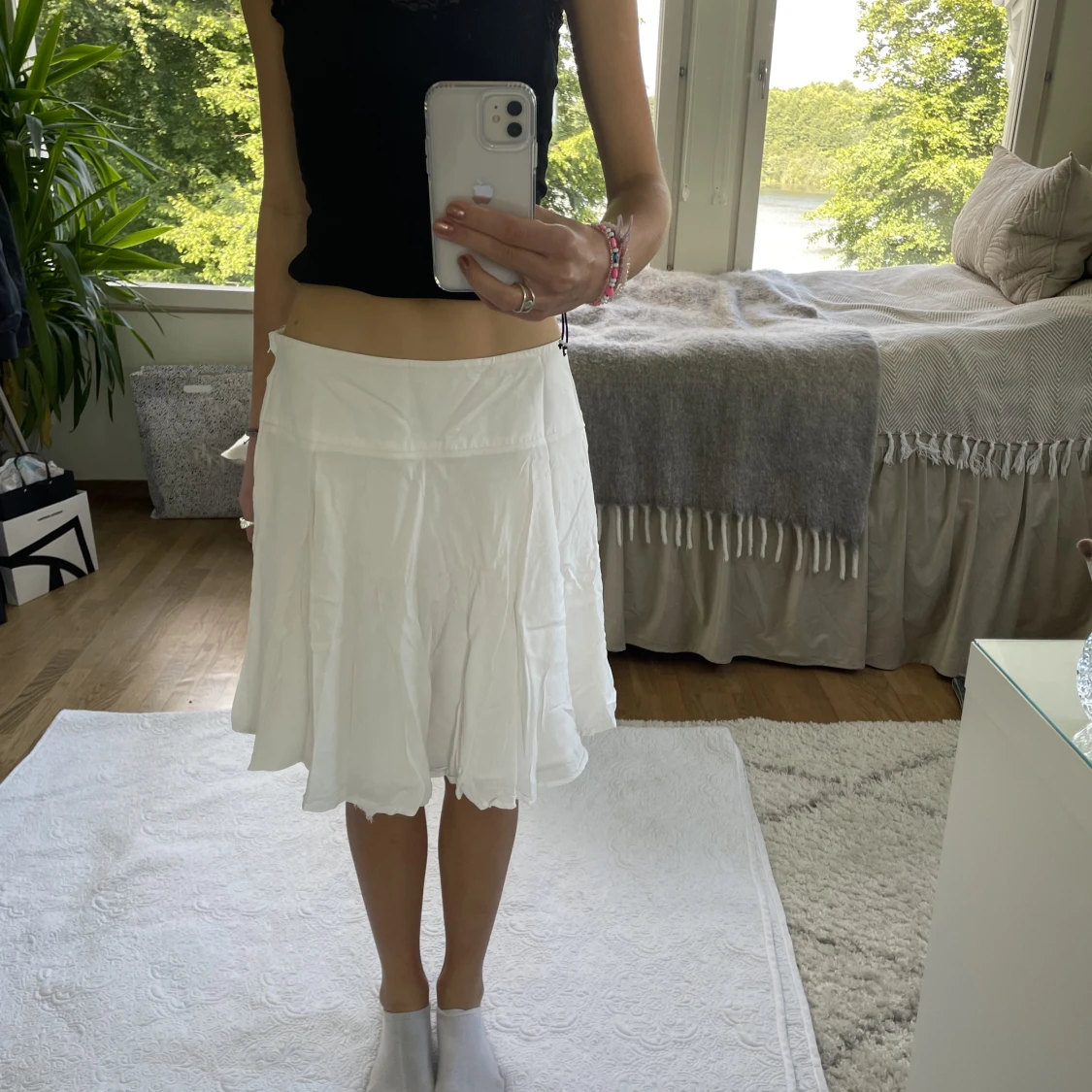 Vit längre kjol - 90