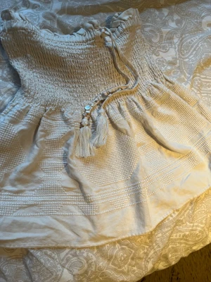 Zara kjol - Säljer den populära kjolen från zara🩷