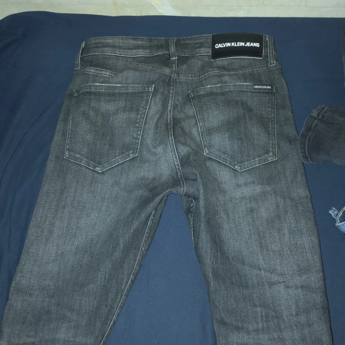 Calvin Klein Jeans - 90