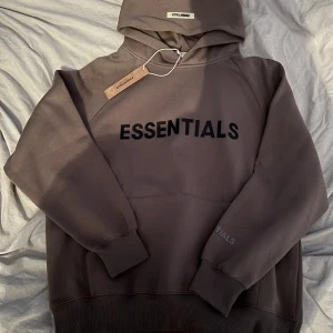 FOG Essentials hoodie - Stl. S, oversized fit