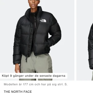 North face jacka 1996 retro nuptse - Säljer min fina north face jacka som inte kommer till användning tyvärr. Jackan är i väldigt bra skick. Skriv privat vid intresse så skickar jag bilder på jackan osv. Pris går att diskutera💕💕( Nypris ca 3900 )