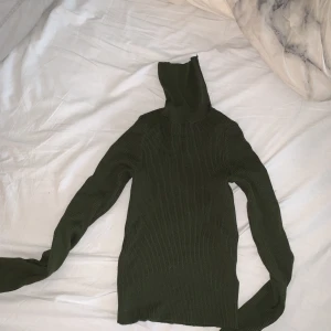 Polotröja  - Fint skick!