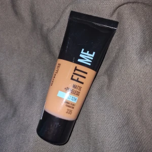 Foundation - Helt ny och oöppnad🥰