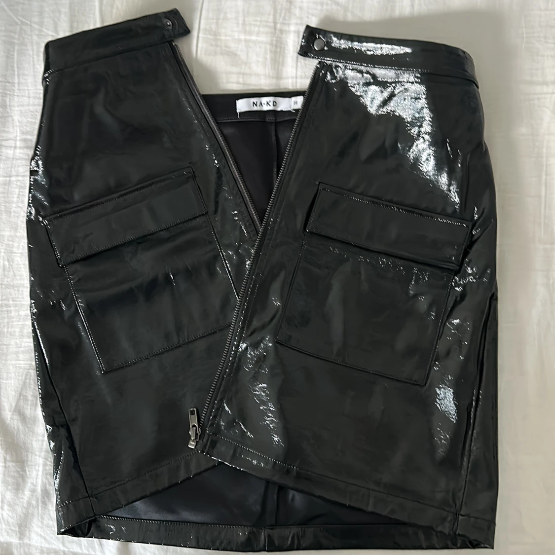 Skinn-liknande kjol  - 90