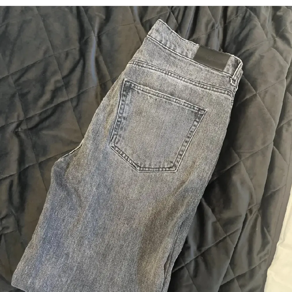 Ett par fina jeans från ginatricot 🩷. Jeans & Byxor.