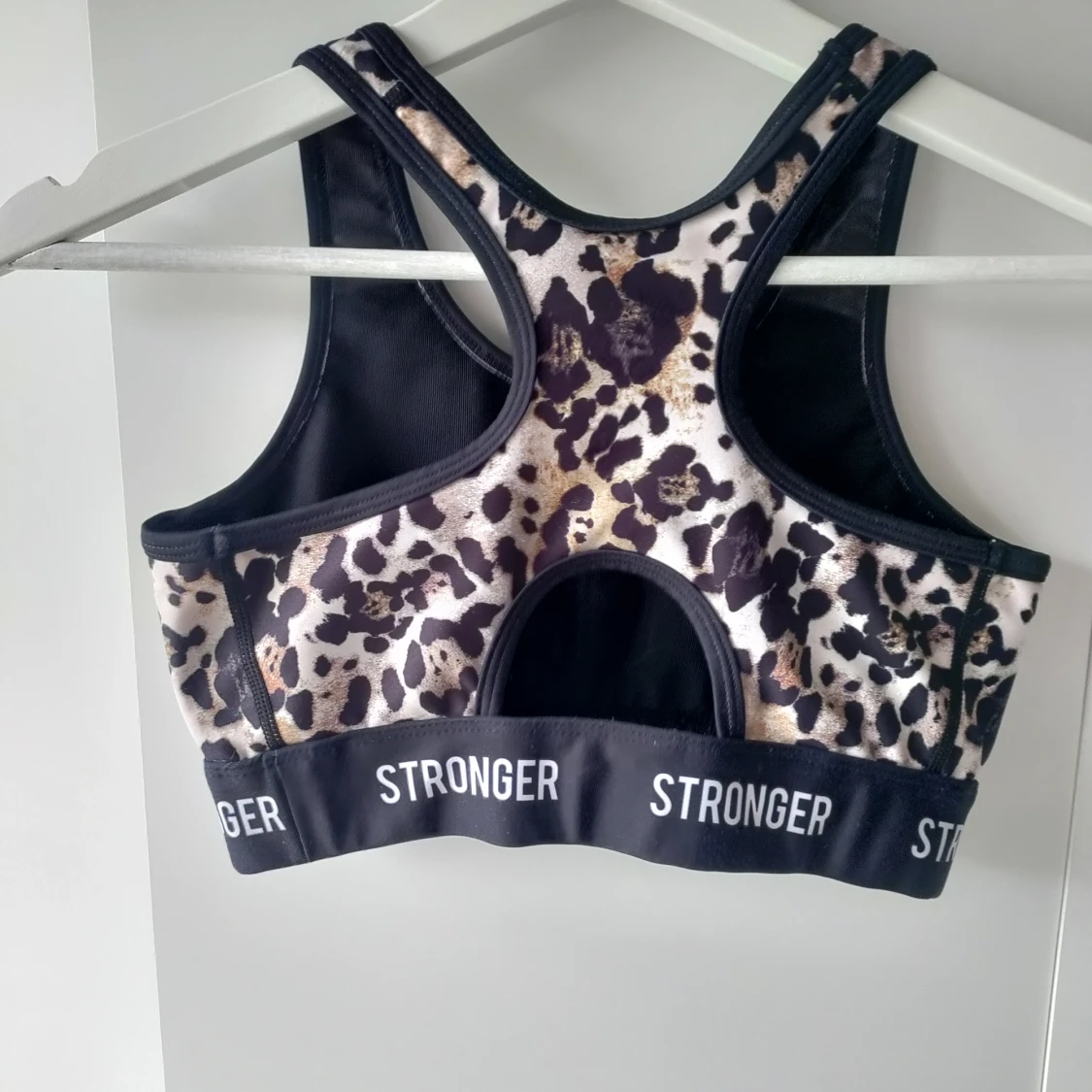 Stronger sporttopp leopard - 90