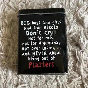 Plåtlåda - En liten plåtlåda för plåster (eller annat). 10kr