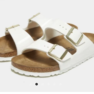 birkenstock  - jättefina birkenstock tofflor!! kom privat för fler bilder 