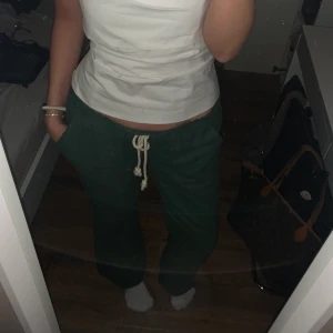 Roxy linnebyxor  - Roxy linnebyxor i perfekt skick och så söta 🥰passar även  S och M 