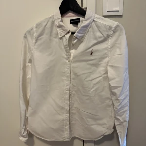 Ralph Lauren skjorta - Vit Ralph Lauren skjorta. 