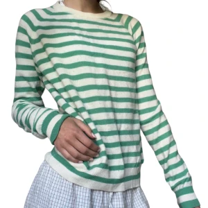 Randig Zara tröja! - Superskön o mysig tröja från Zara i storlek M🤩