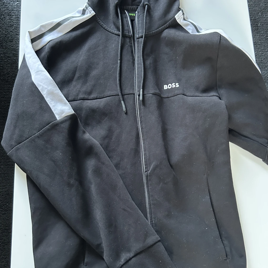 Hugo boss zip 