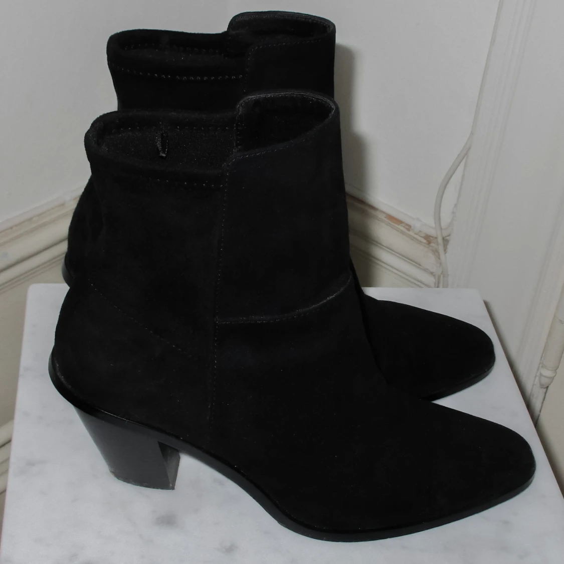 SVARTA BOOTS MED KLACK!