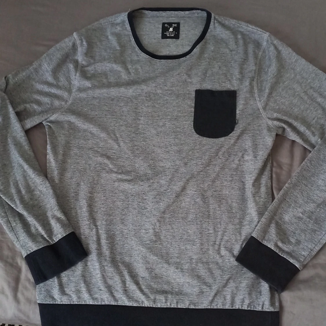 Globe långärmad tröja