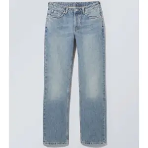 Jeans från weekend kan inte ha dom längre så säljer dom ❤️