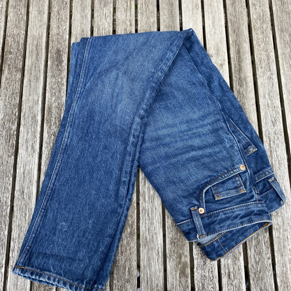 Blå jeans från monki - 91