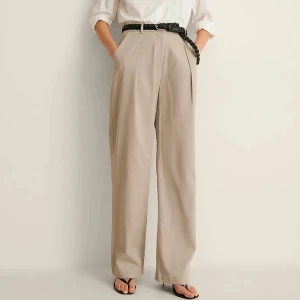 Nya Ekologiska byxor  - Oanvända byxor storlek 40