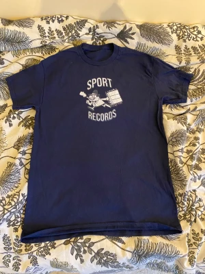 Vintage Tshirt - Vintage tshirt, storlek M. Pris kan diskuteras 
