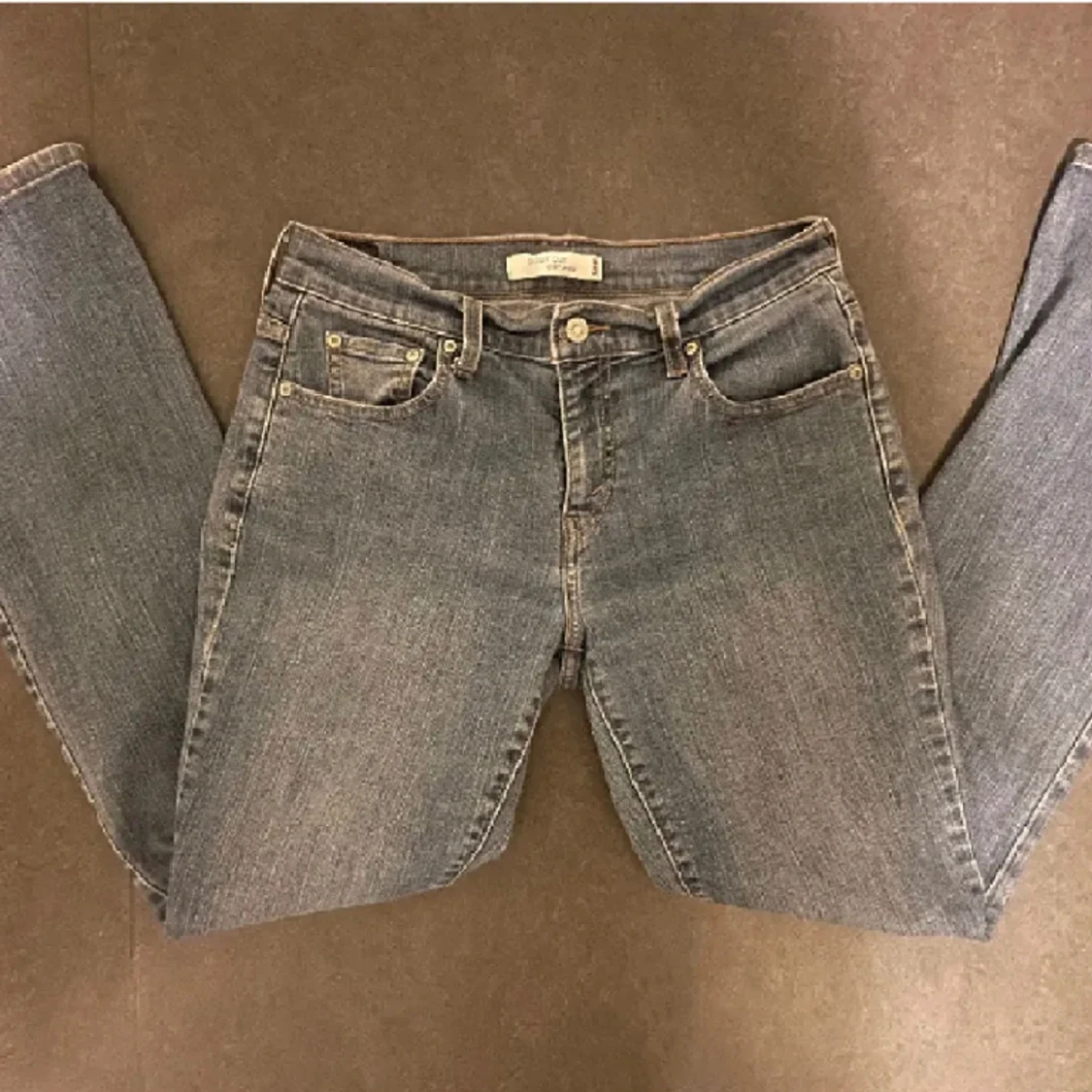 Levis Jeans  - 90