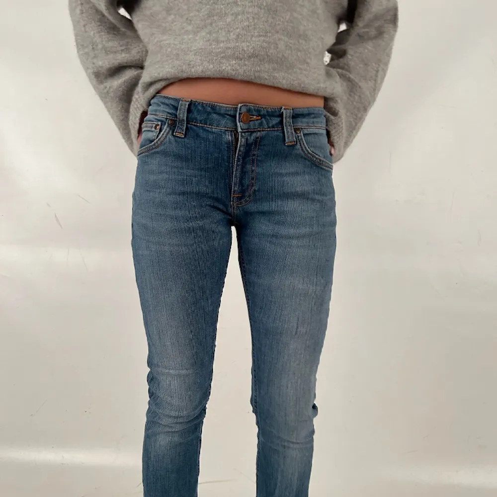 Supersnygga lågmidjade jeans från Nudie!🌟Ungefär storlek XS/S. Jeans & Byxor.
