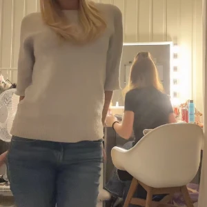 Stickad trekvartsärmad  - Stickad tröja från veromoda som jag klippt av🥰