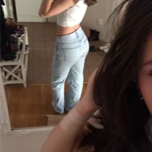 Jeans - Säljer mina Zara jeans då dom är lite för långa för mig (köparen står för frakten)❤️❤️