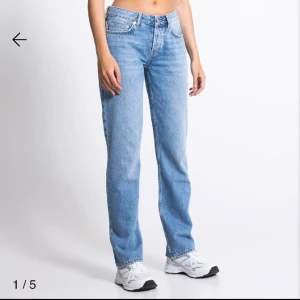 Lager 157 jeans - Säljer dessa as fina jeans från lager 157 i modellen Icon som är lågmidjade. De är tyvärr för små för mig och använda ca 3 gånger💗