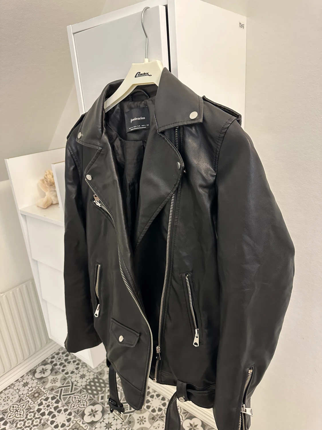 Oversized skinnjacka  - 90