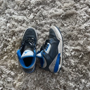 JORDAN 3 RETRO Sports Blue - Shoes have been used. Condition 6/10. Looks used but looks as good on feet. Price for discussion. 
