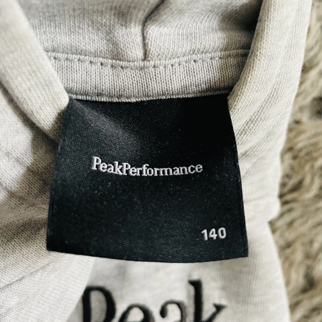 Peak performance Hoodie  - 90