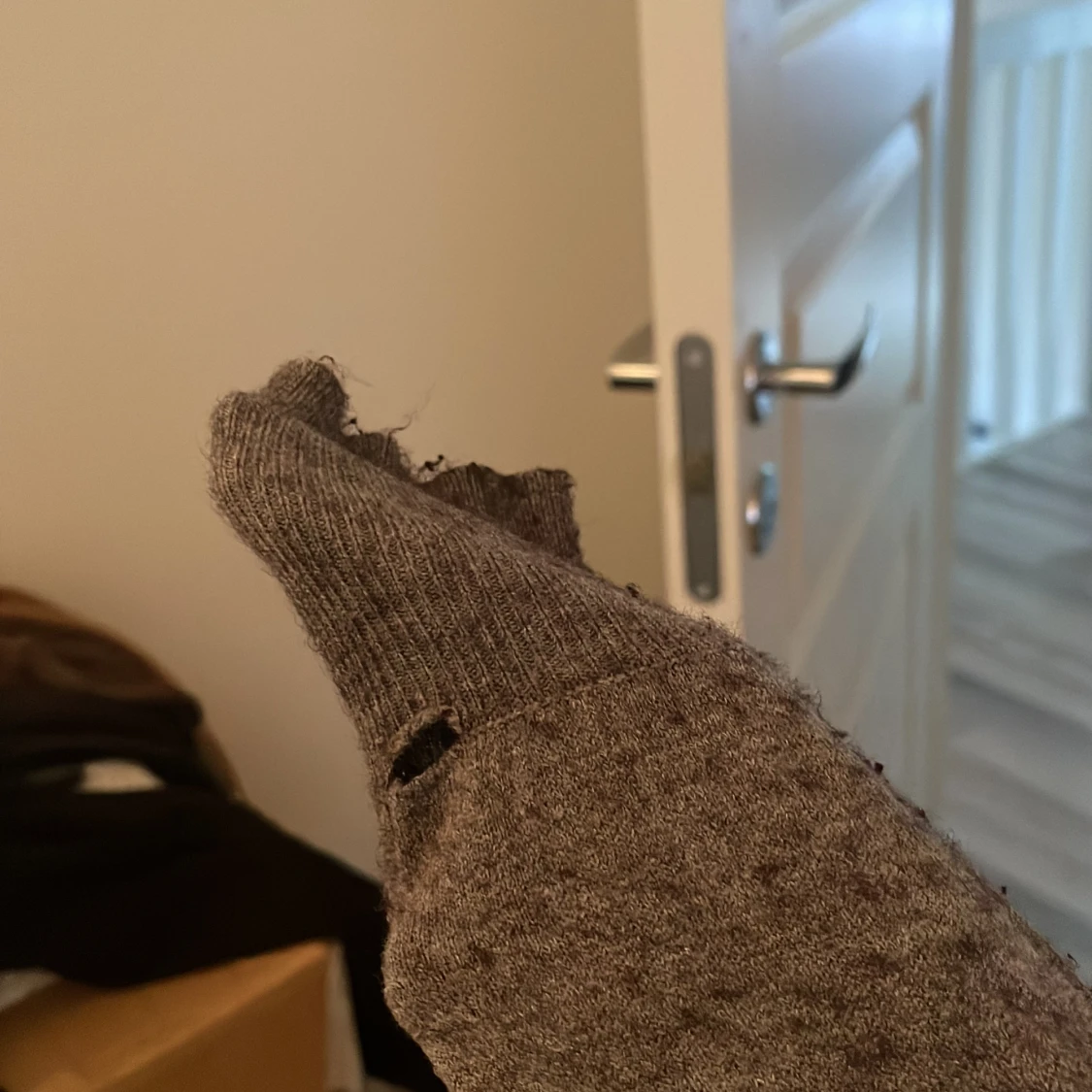 Grå beige stickad tröja - 91