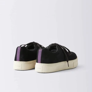 Eytys  - Säljer mina eytys då dem är för små, endast använda en gång. Köpte för 2500, pris kan diskuteras!