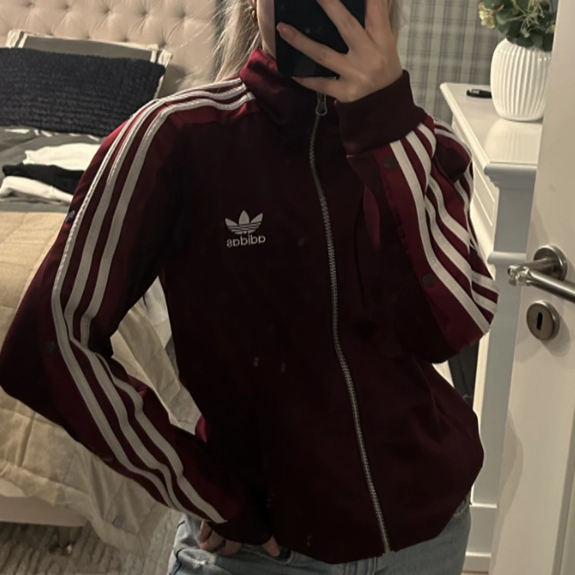 Vinröd adidas tröja/jacka - 91