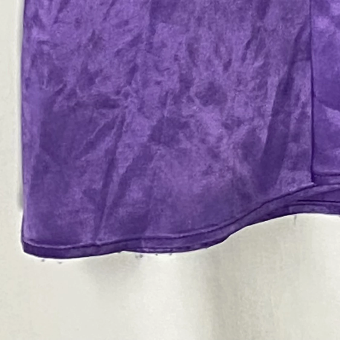 Lila glansig kjol - 91