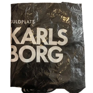 Gymbag (Ny) - Oanvänd träningsväska med texten Karlsborg