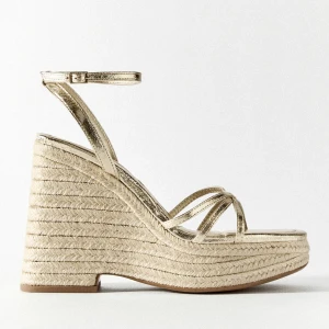 wedge skor - Oanvända med prislapp. St 36