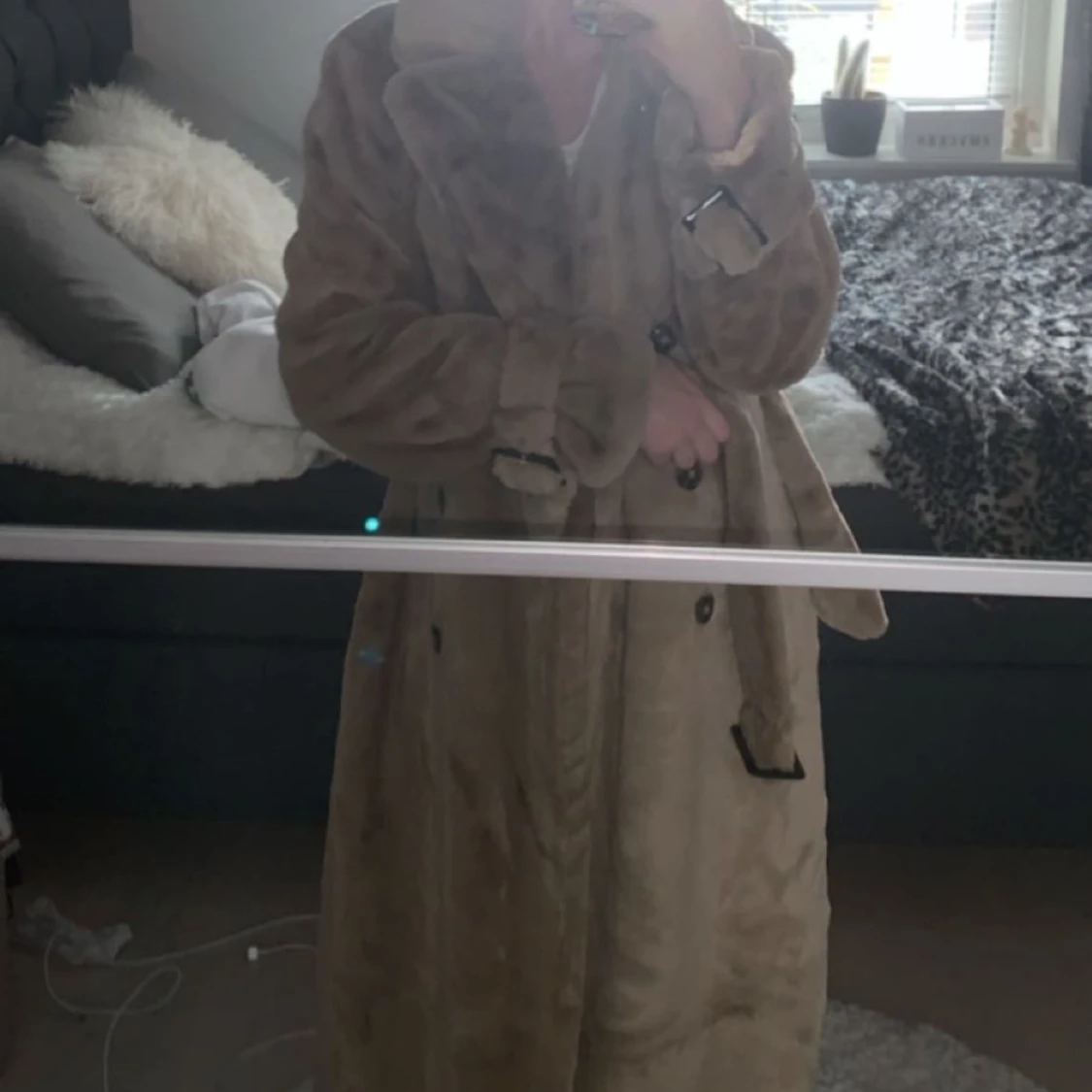 Mjuk beige kappa NAKD - 90