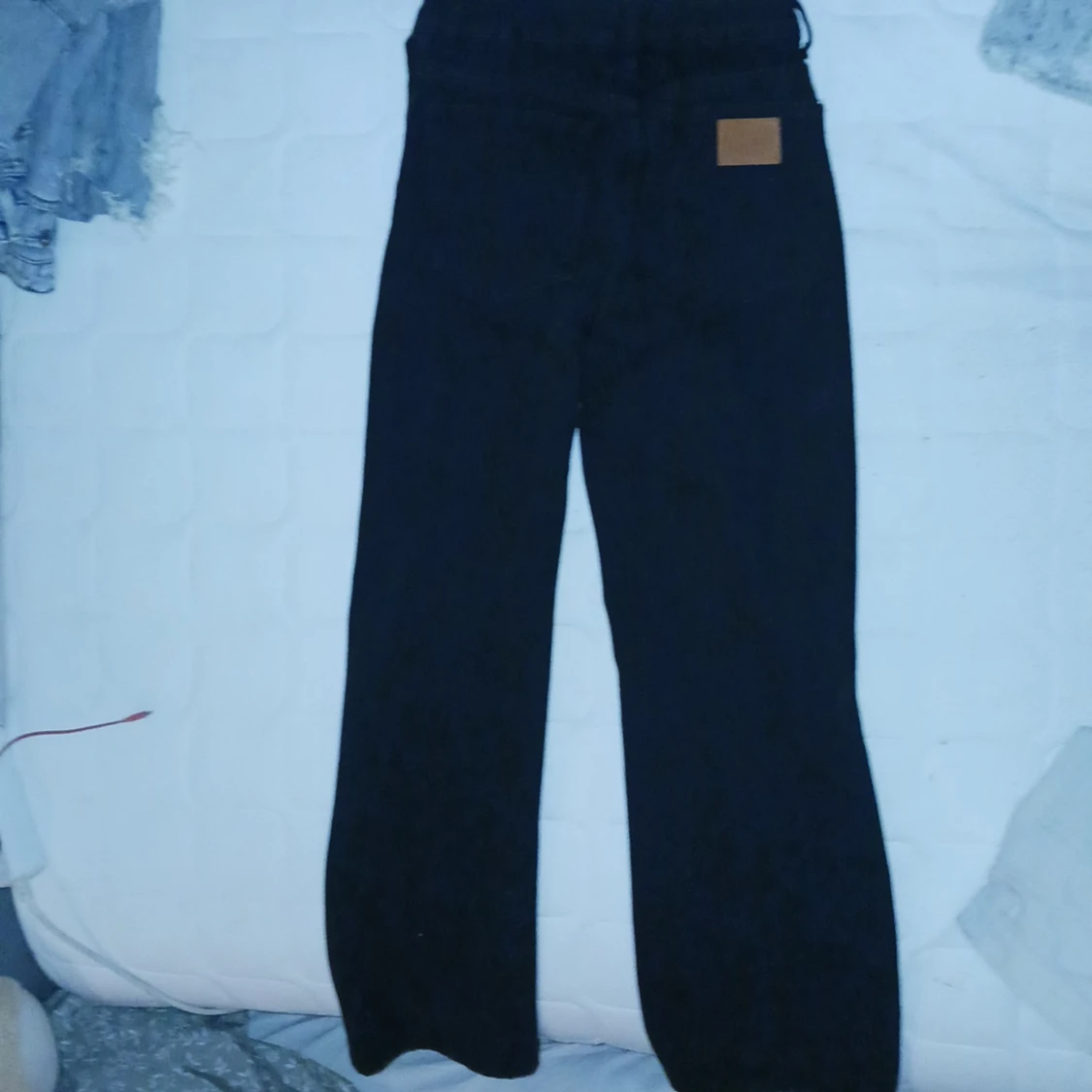 Hel svarta jeans  - 90