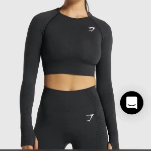 Gymstark tröja  - Så snygg träningstoppen från gymshark, använd 1 gång då den inte va i min smak! Köpt för 449kr