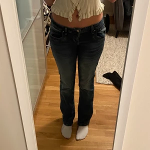 Ltb jeans  - Säljer mina ltb jeans då dom är förstora i midjan. Knappt använda. Waist 30 lenght 34. Jag är 176